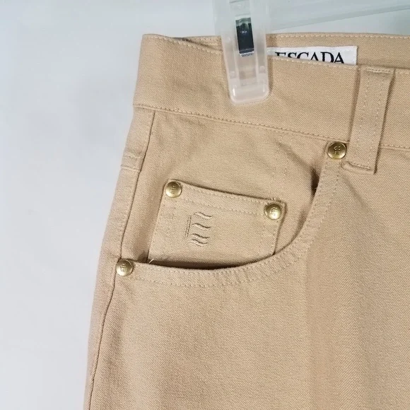 NWT beige tapered leg stretchy slacks pants sz 42